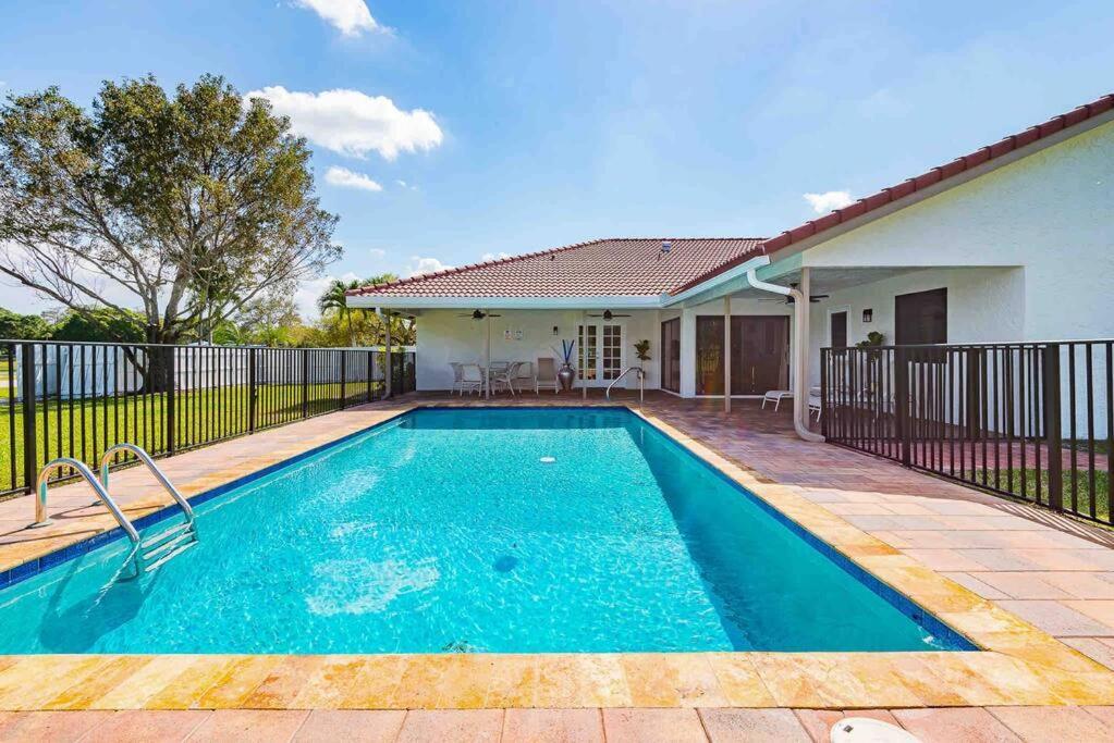 4/3.5 House With Pool- Boynton Beach, Fl. المظهر الخارجي الصورة