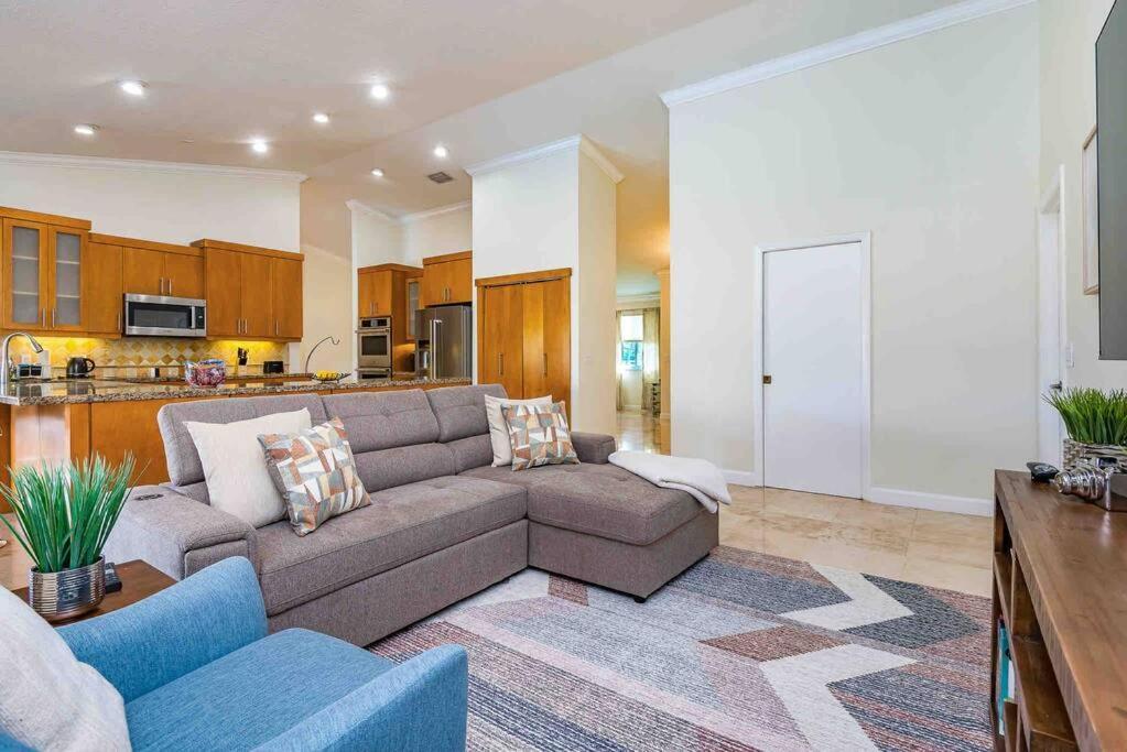 4/3.5 House With Pool- Boynton Beach, Fl. المظهر الخارجي الصورة