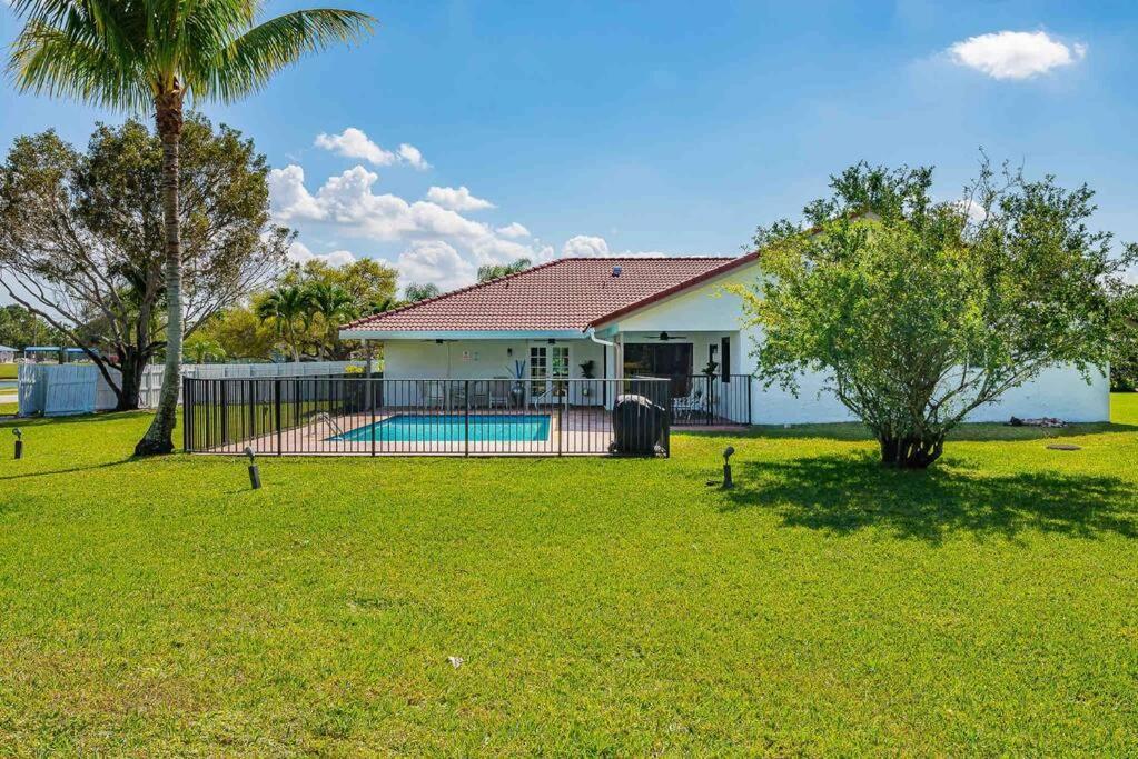 4/3.5 House With Pool- Boynton Beach, Fl. المظهر الخارجي الصورة
